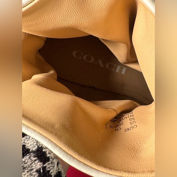 NEW IN box Coach Womens Wynie White /off white leather ankle Boots Size 8 - Picture 9 of 12